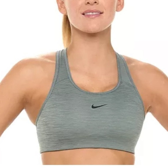 Nike Swoosh 2.0 Sports Bra. NWOT Gray Women’s Size Medium. - Picture 1 of 5